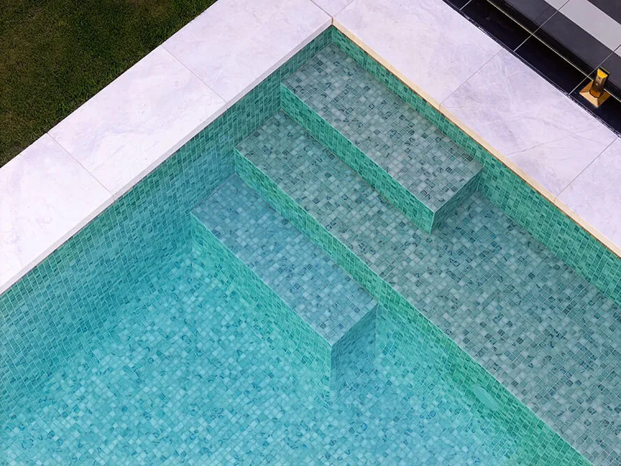 concrete pool steps
